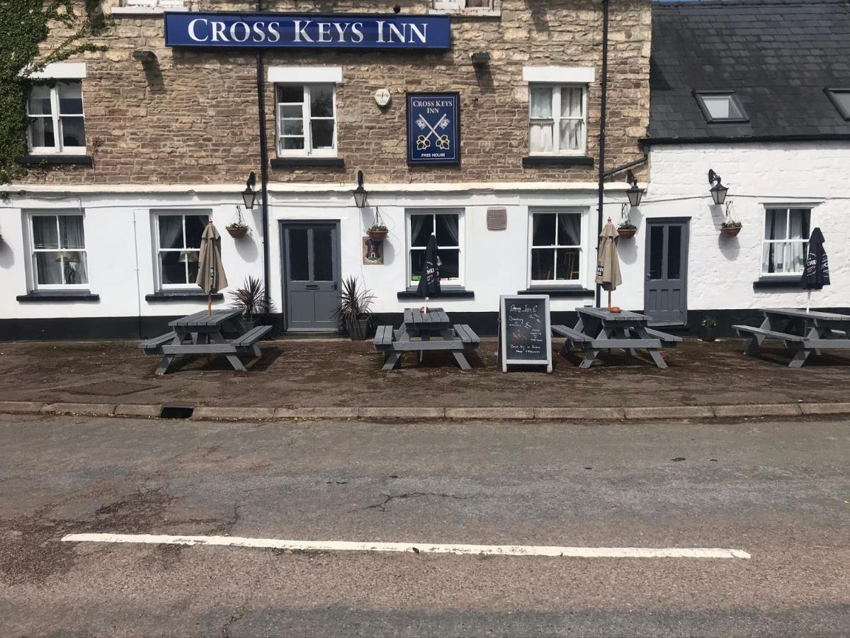 Crosskeys Inn Guest Rooms In Wye Valley 굿리치 외부 사진